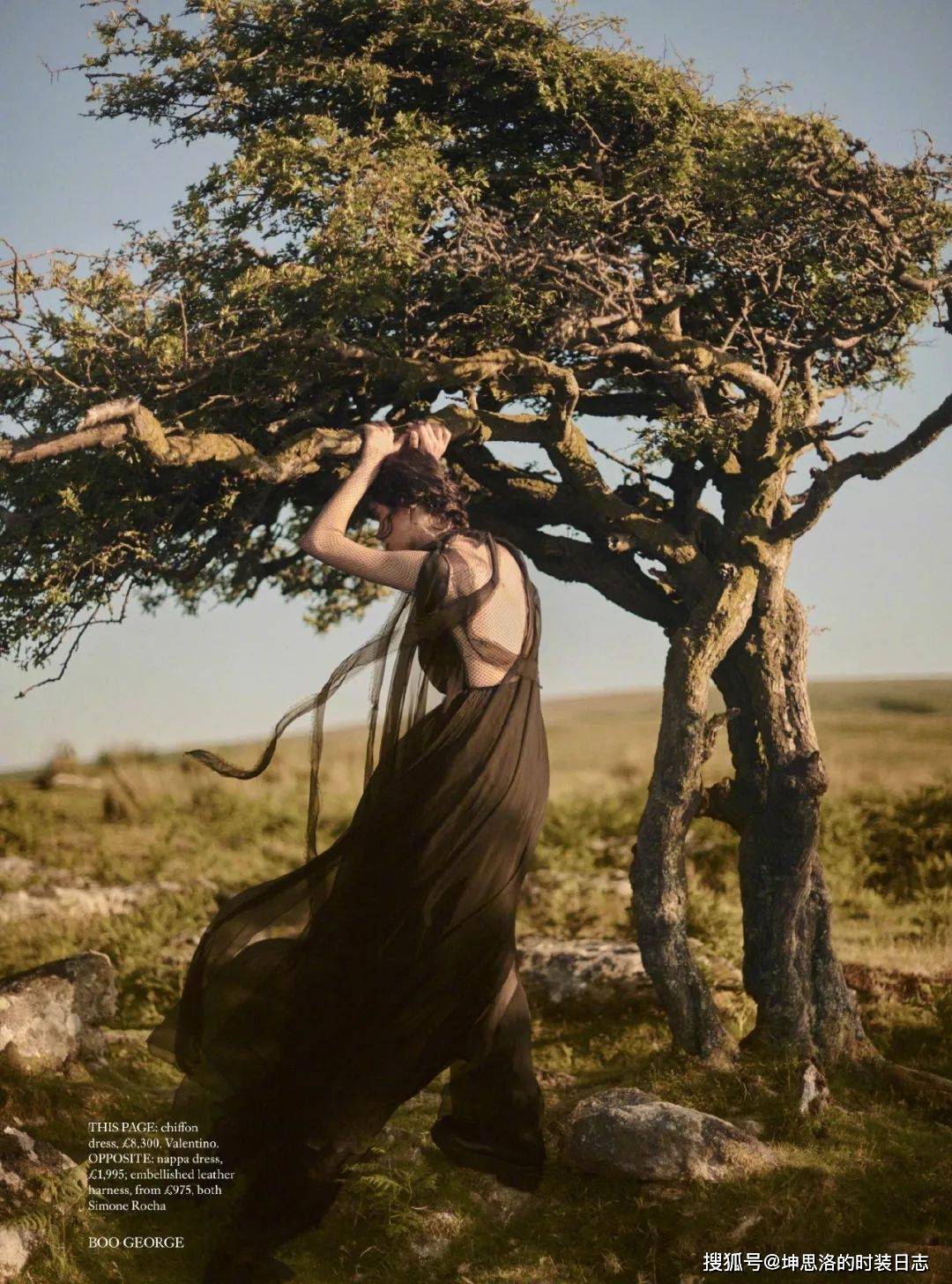 摄影 英国版时尚芭莎2021年十月刊时装大片合辑 浪漫秋日风景
