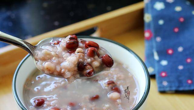 电饭煲|中老年人肥胖的克星,上班族最爱的懒人早餐,好吃营养还减肥