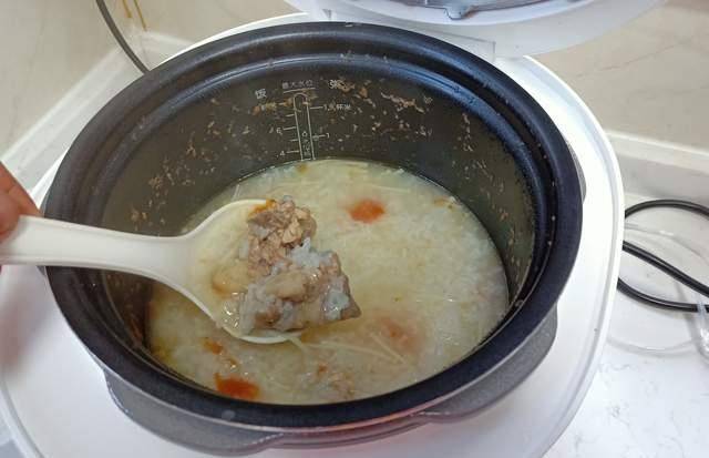 千层肉饼|一家三口早餐走红,简单好吃又省事儿,网友:真精致,接地气