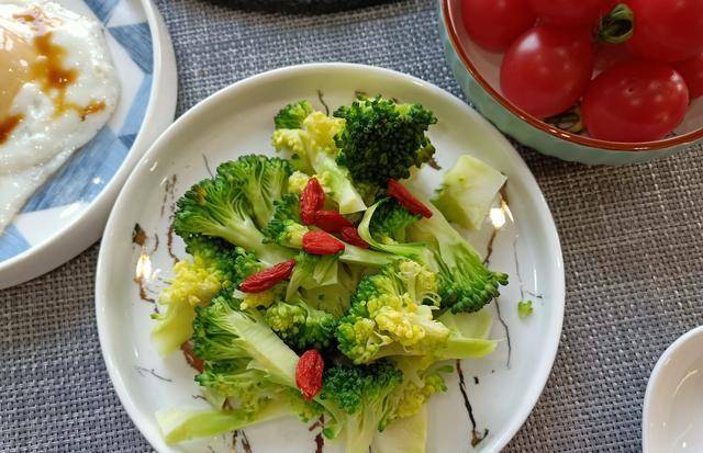 煎饼|好香的早餐呀,低糖低脂有营养,减肥也能大口吃,网友:有创意!