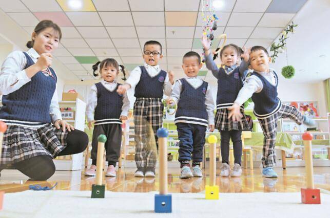 经济|公立幼儿园与私立幼儿园哪个好？两者差距真不小，但愿家长别选错