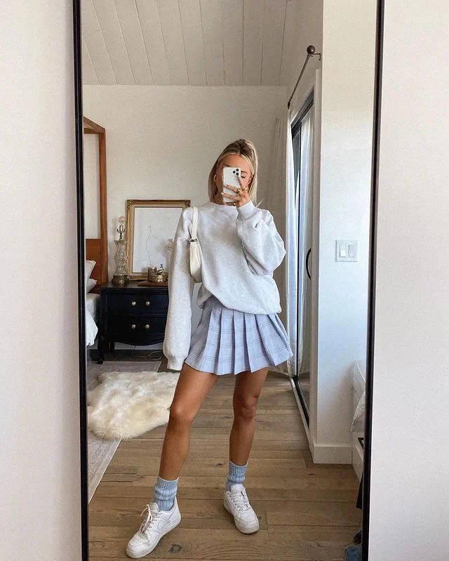 卫衣 今年卫衣该这么穿!显瘦、高级,还不像网红