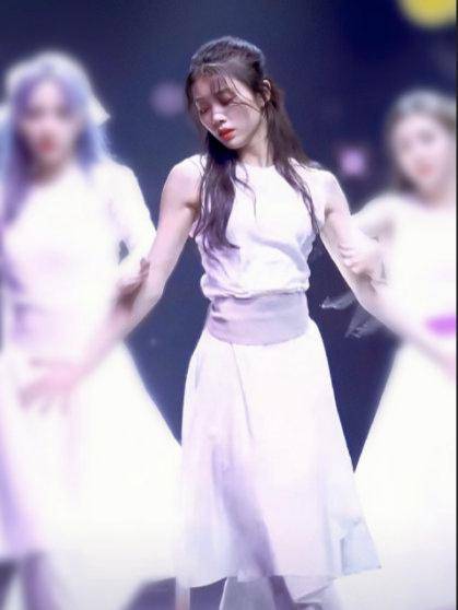 沈小婷|沈小婷《Girls Planet 999》姻缘舞台直拍，高光绝美镜头被