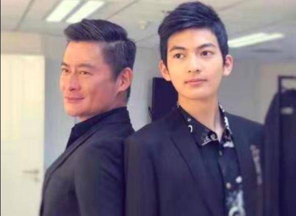 电视剧最近热播网剧 195da5f401ec4a4d815210bbfb588901.jpeg