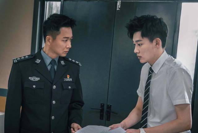 双男|双面神探：主打20+年龄层，双男主的“悬疑+喜剧”，有趣又沙雕