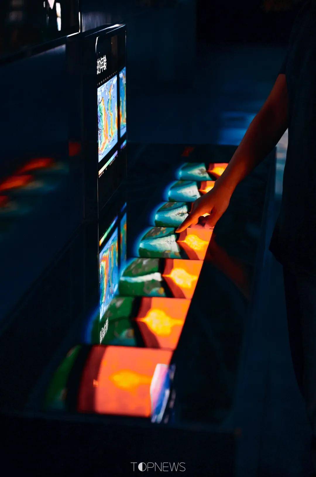 深藏BLUE！同济大学深海探索馆真的火了！