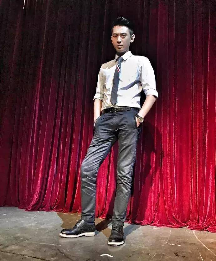 小柯音乐剧三部曲你说我容易吗之万万不能用细腻的情感温暖人心