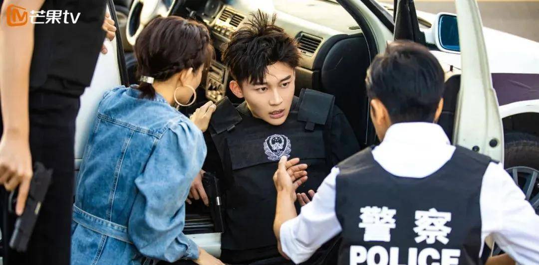 双男|双面神探：主打20+年龄层，双男主的“悬疑+喜剧”，有趣又沙雕