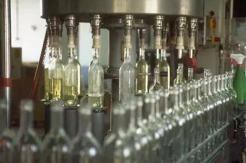 一物|“甜酒”和“强化葡萄酒”酿造方法相同？仅有一物之差，并非加糖