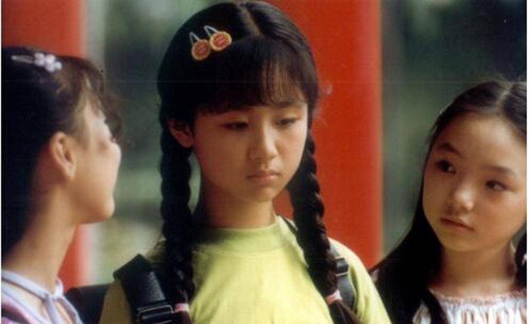 夏雪|杨紫晒库存自拍照，不受《余生》延期的影响：出名很早，未来很长2