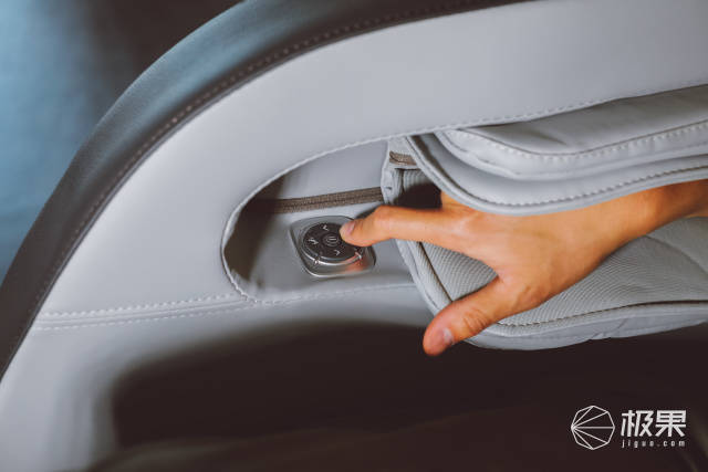 腰部|伏案工作者的福音！74组气囊+仿生机械手，在家私享全身“马杀鸡”