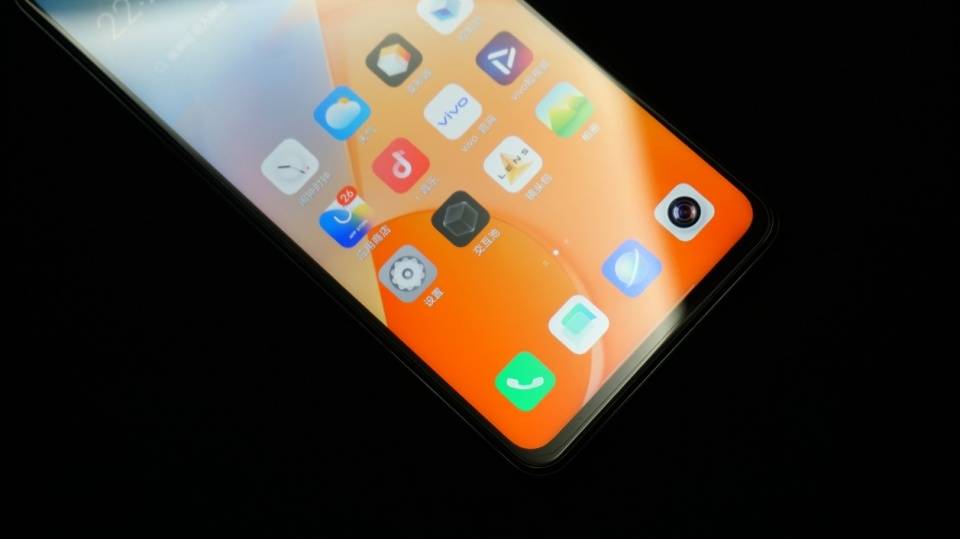 层层越级——这就是1899元起的iQOO Z5给我的体验