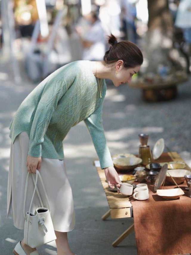 套头衫 记住这三点，轻松搭配套头毛衣