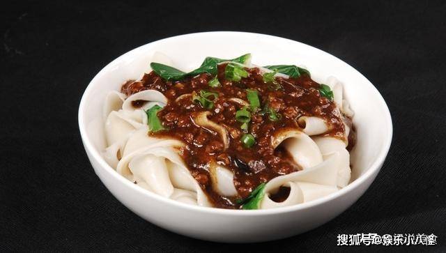 因为|不吃早餐就等于在增肥，3分钟做一份早餐炸酱面，省时美味又方便