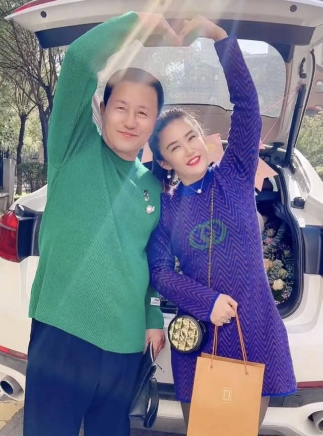 原创长贵57岁生日宴前妻道贺还能出演乡村爱情吗