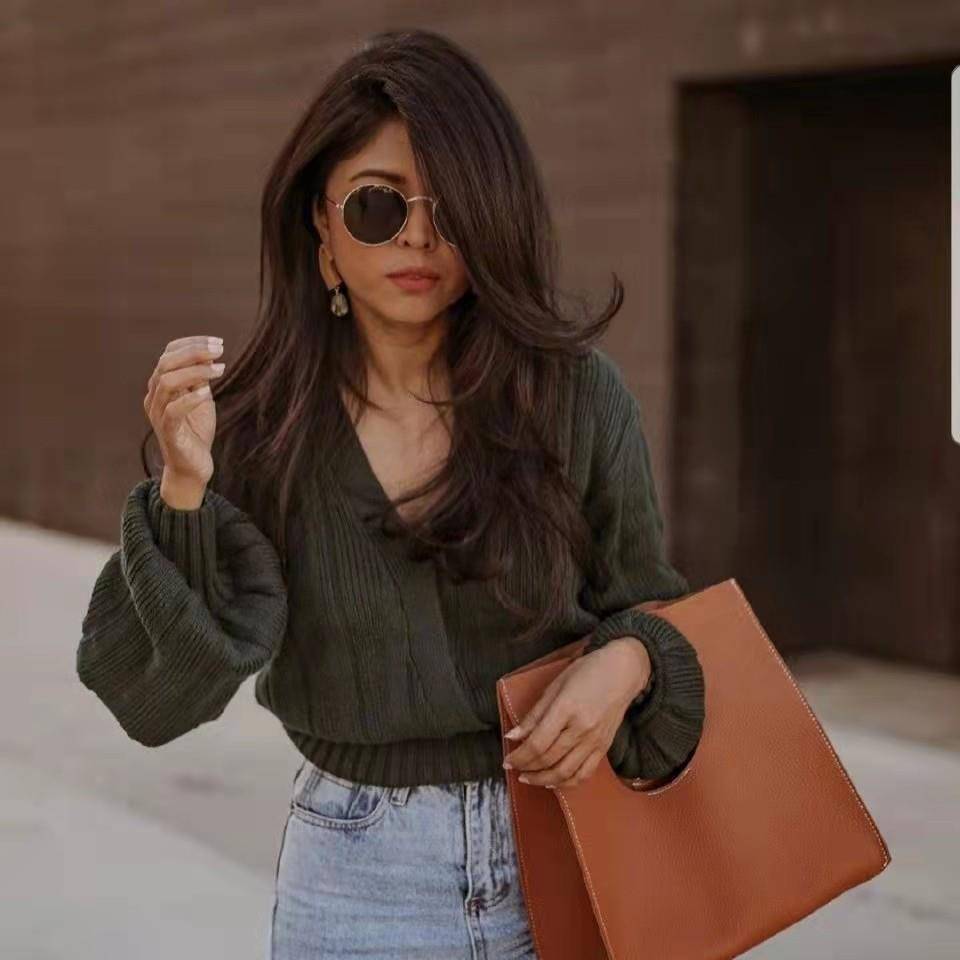 设计 秋季必备毛衣“花式搭配”,轻松玩转时尚,防寒保暖又高级