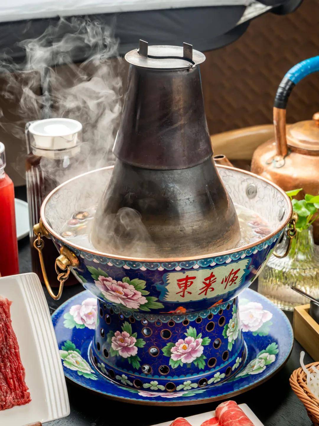 诸暨首家中华老字号老北京涮肉火锅