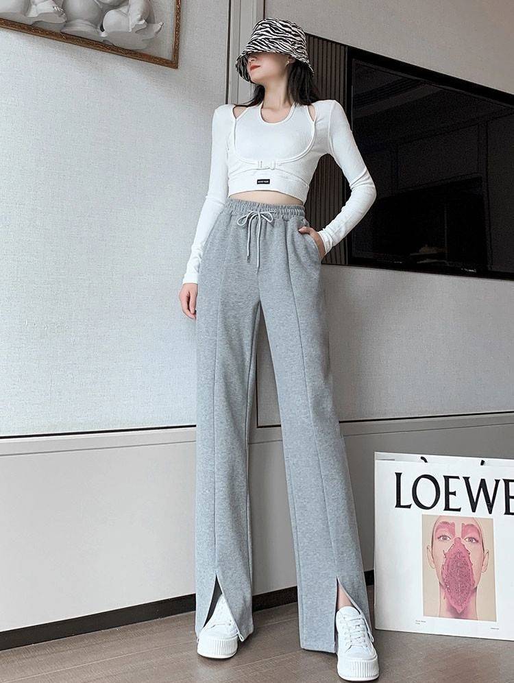 个性 今年秋季流行的开叉阔腿裤，百搭显高的同时，更有时髦范