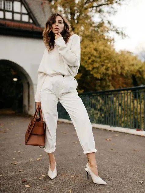 身材 今年毛衣流行这么塞！巨显瘦显高巨好看！