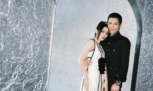 何超莲回应向太言论 a018ac4be63649f8aeb51390d27a8200.jpeg