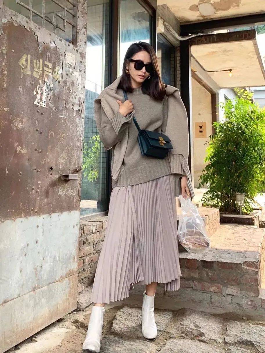 身材 今年毛衣流行这么塞！巨显瘦显高巨好看！