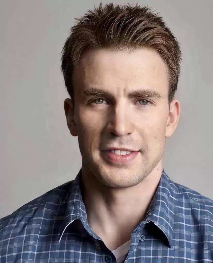 Cohen|美队和丁日前女友被曝恋爱？傻脸娜的超级英雄会是他吗？