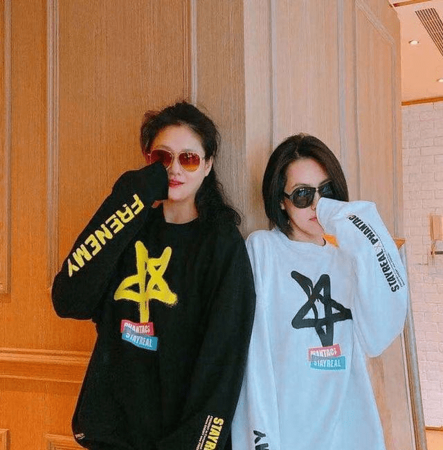 设计 大S平时过得真放肆，一家三口出门，好像普通人，一点没有明星样