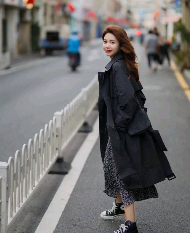 黑色 服装穿搭是女生的门面，可以很简约，但不能太过普通