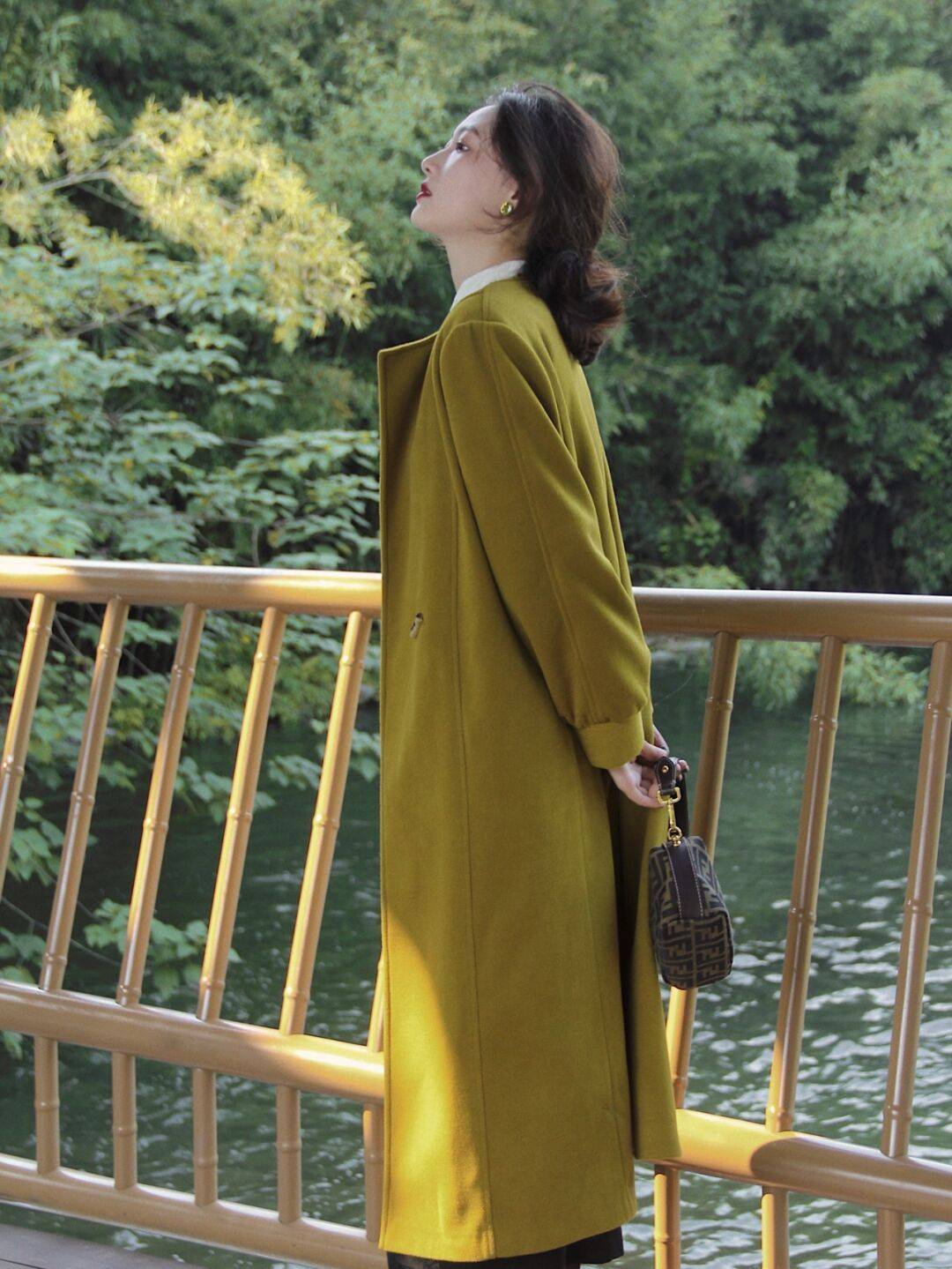 个性 秋冬穿搭还没头绪?试试这几组“穿搭公式”,日常实用又保暖