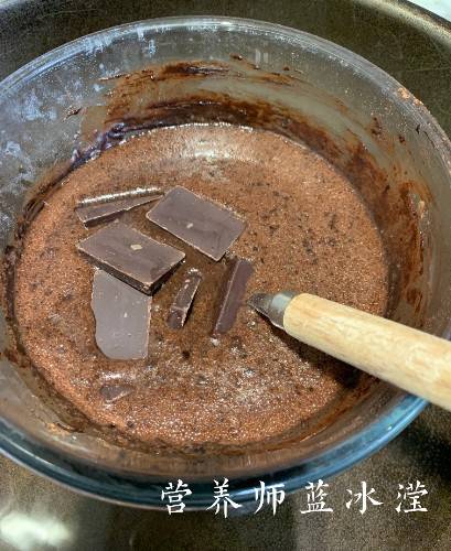 小苏打|孩子吃巧克力危害多？不一定！适当食用可以让孩子更加敏锐