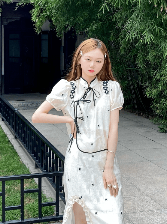 趋势 今秋打死都不要买的几件雷品，真的太土气了！