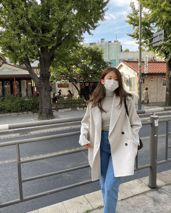 显得 秋季的甜美穿搭来了,减龄显高还保暖