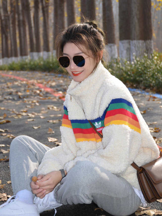 标准 冬天的羽绒服千万别乱买，照着这个标准选，有格调又有品味