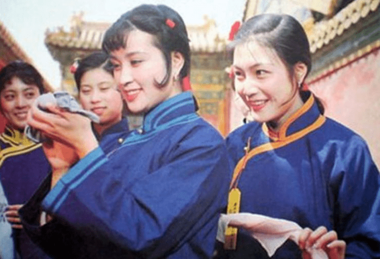 北影|“北影三朵金花”今夕照对比，如今40年过去了，谁的变化最大呢？