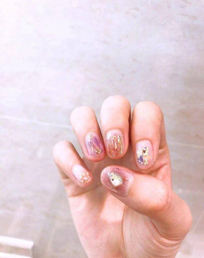 贴片「兰州美甲培训」梦幻透明系美甲,美出一定境界!