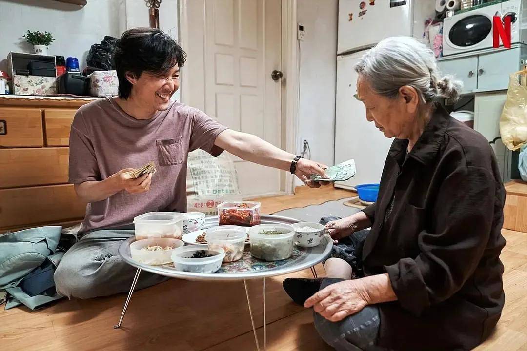 木头人|《鱿鱼游戏》的“真人秀制作启示录”