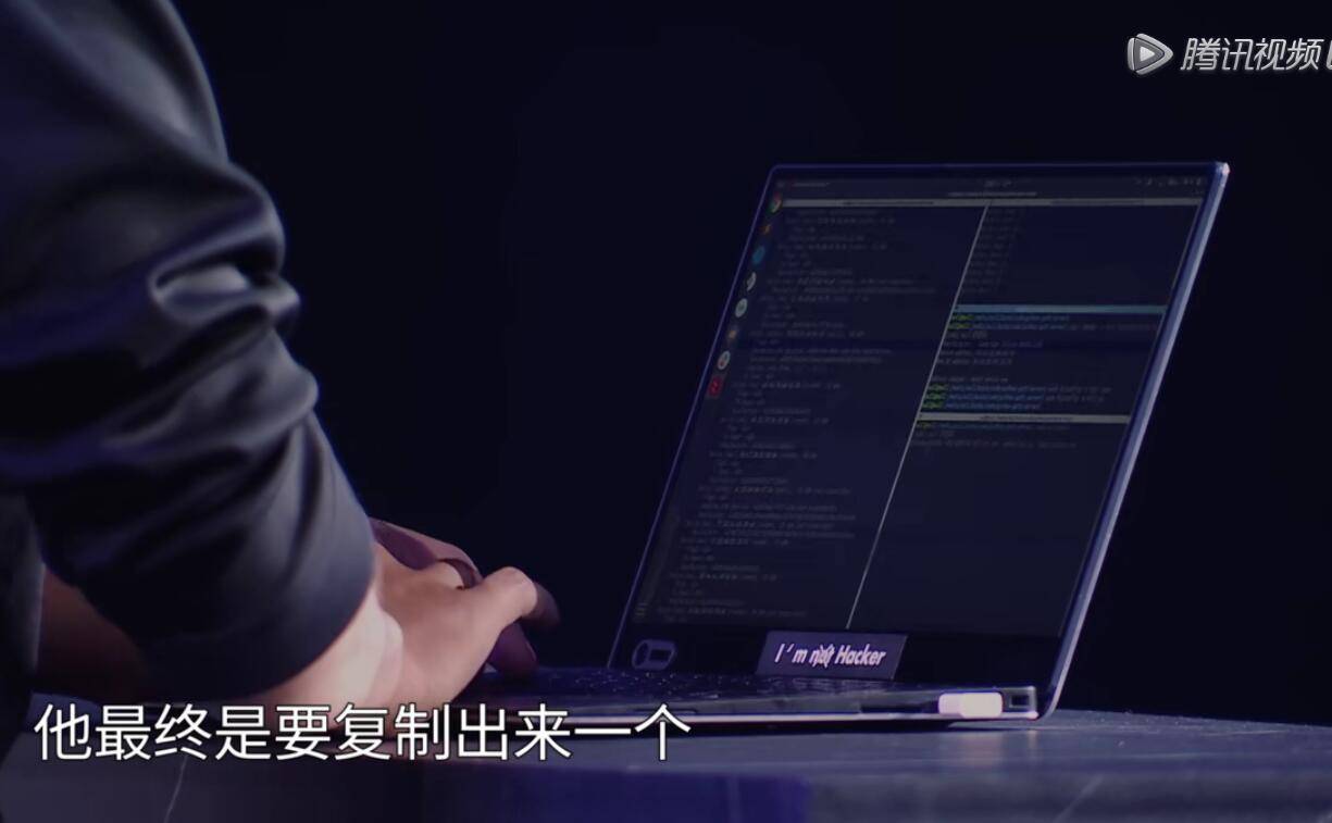 潘晓婷|敲代码开保险箱，找偷拍摄像头，这档“黑客真人秀”太上头了