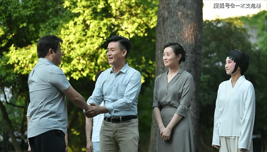 八角亭|蚌埠住了!《八角亭谜雾》最新剧情让我无力吐槽,浪费吴越的演技