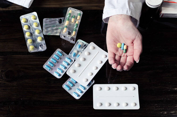 进行|有一种剧痛叫“带状疱疹”！这3类人容易被后遗症盯上，及时治疗