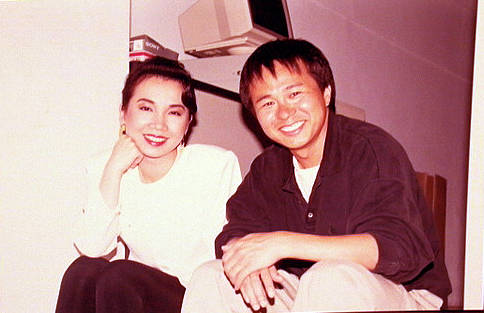 苏芮:离过两次婚,独自抚养儿子,学做理性的单亲妈妈_刘威麟