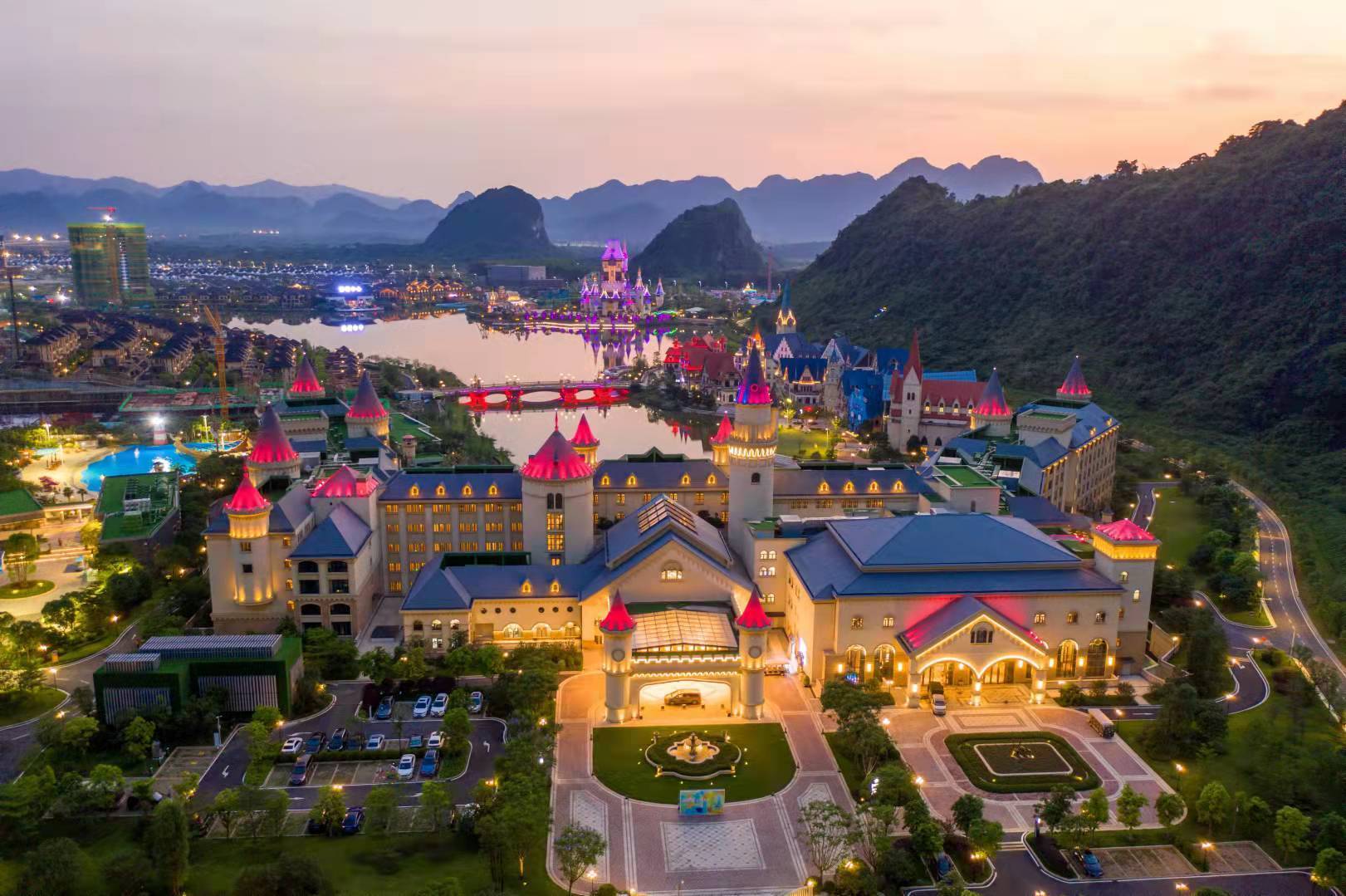 官网发布清远奥园英德巧克力王国项目概况