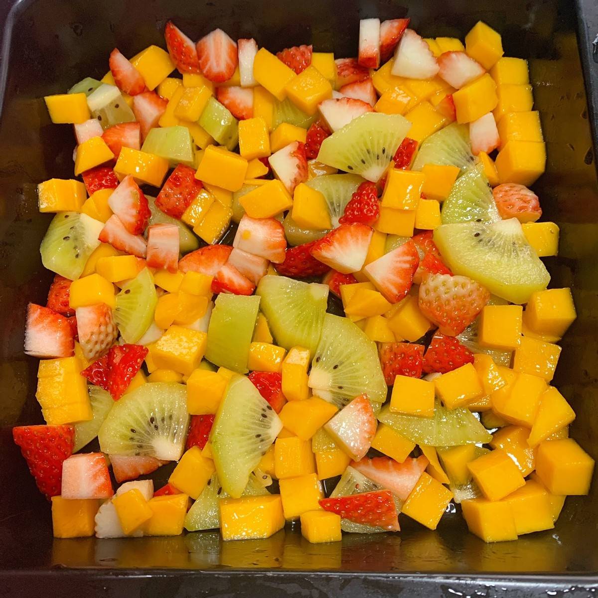 步骤|别给孩子买果冻吃了，教你做“缤纷水果冻”，口感酸甜，清香味美