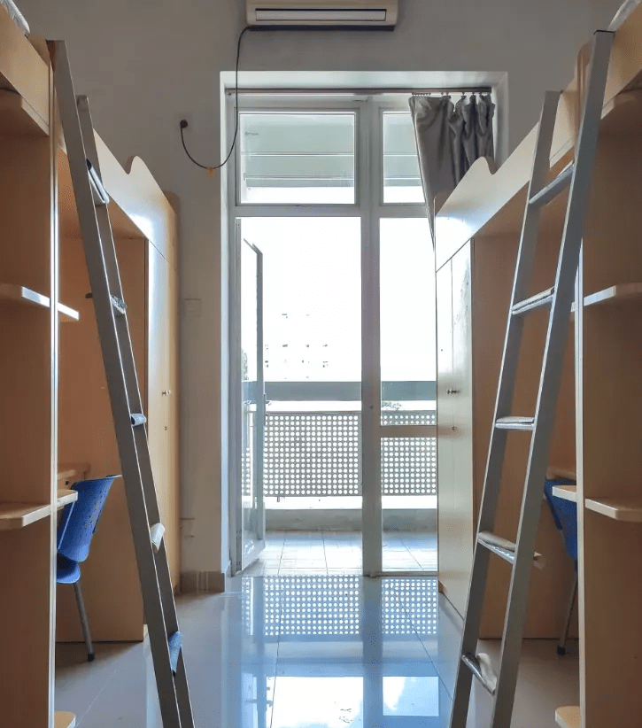 校园环境:2.宿舍环境:白云校区天河校区41广东农工商职业技术学院1.