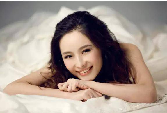 因为女人抗衰老的4个“细节”，若是做到了，老了也有魅力
