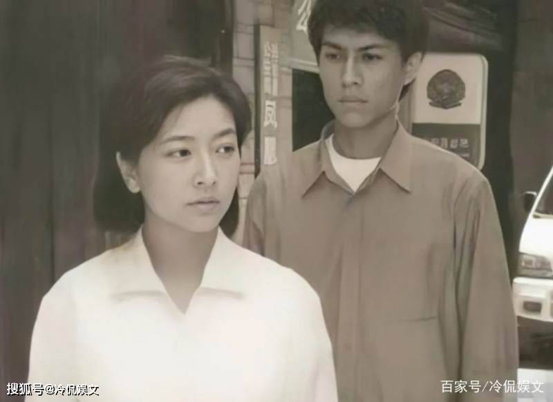 因为|44岁靳东老婆曝光,是大家很熟悉的一位演员,她是谁呢?