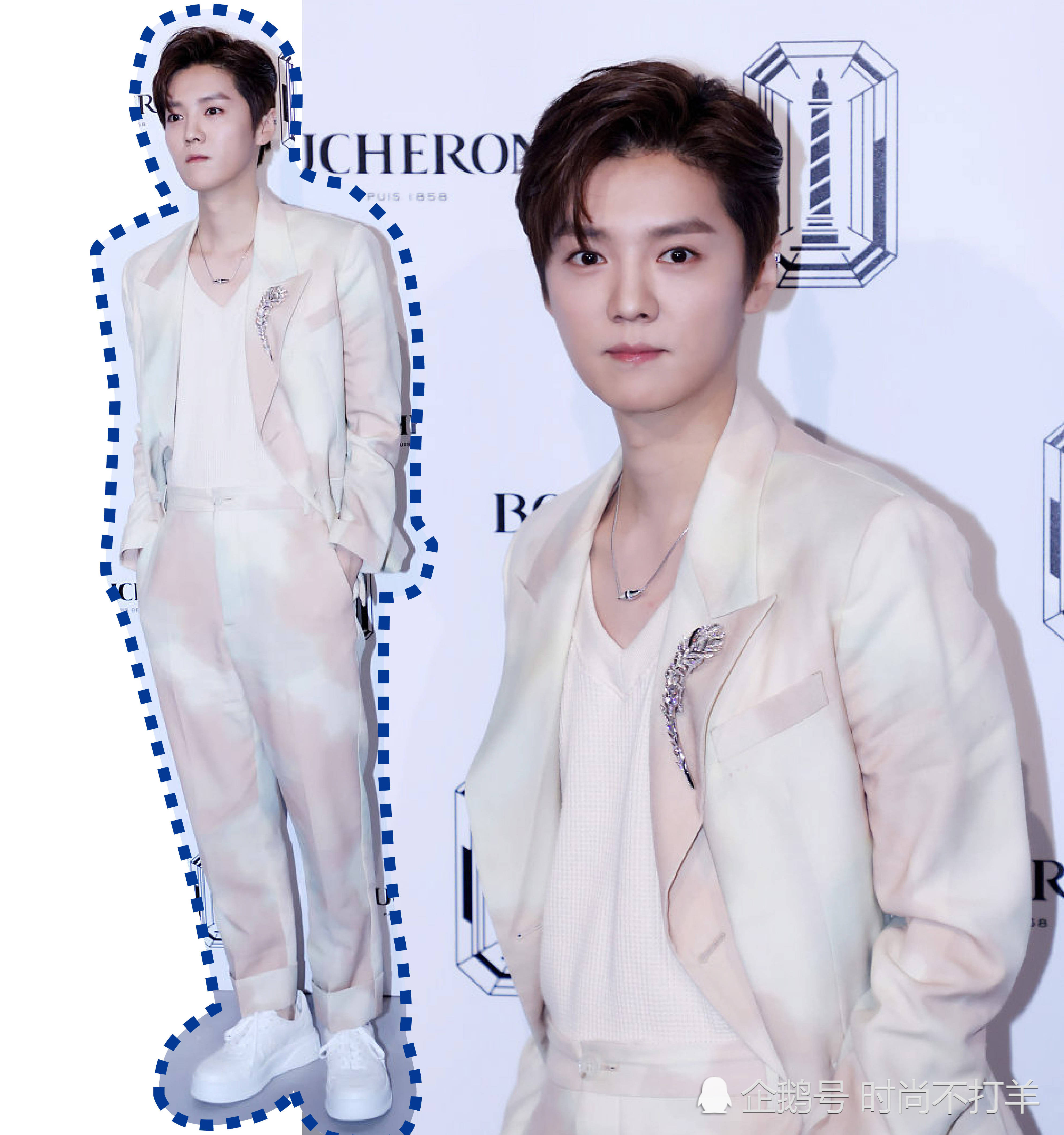 黑色 宝诗龙活动比美现场:杨丞琳黑色西服典雅,周冬雨深V开叉裙美艳