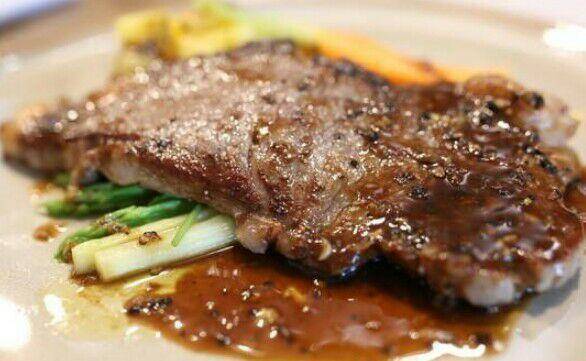 蜜汁牛排,蜜汁牛排,香辣酱汁焖豆腐,油渣炒菜心