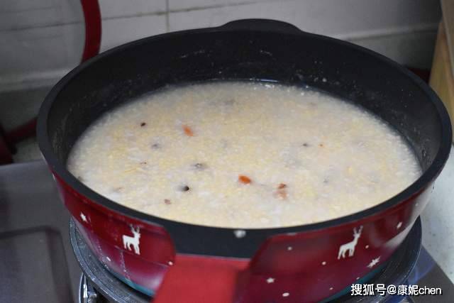 土豆条|两人的早餐，有粥有糕点还有它们，好吃又营养，在家吃早餐最温馨