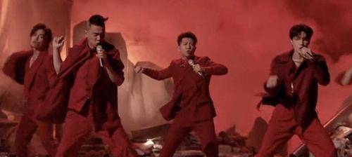 张晋|《披荆斩棘的哥哥》五公现场:嫂子团疯狂撒糖引人落泪