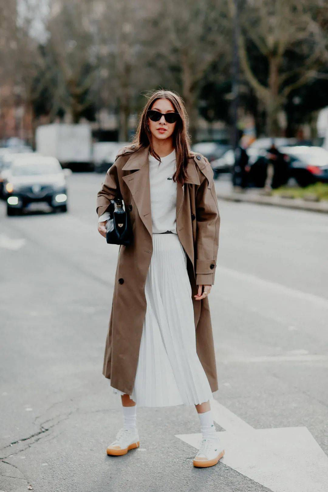 颜色 女星张含韵“整”了？为何突然美成王祖贤了？